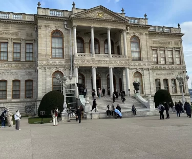 Dolmabahçe Palace