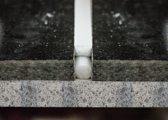 Maxi Acrylic Mastic Acrylic joint mastic and crack repair filler